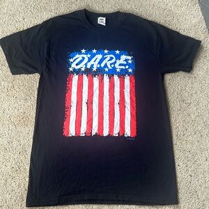 D.A.R.E. To Not Do Drugs Shirt Size Medium